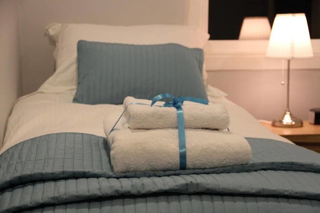Bath Roof Terrace Apartment, City Centre, Sleeps Up To 8 외부 사진
